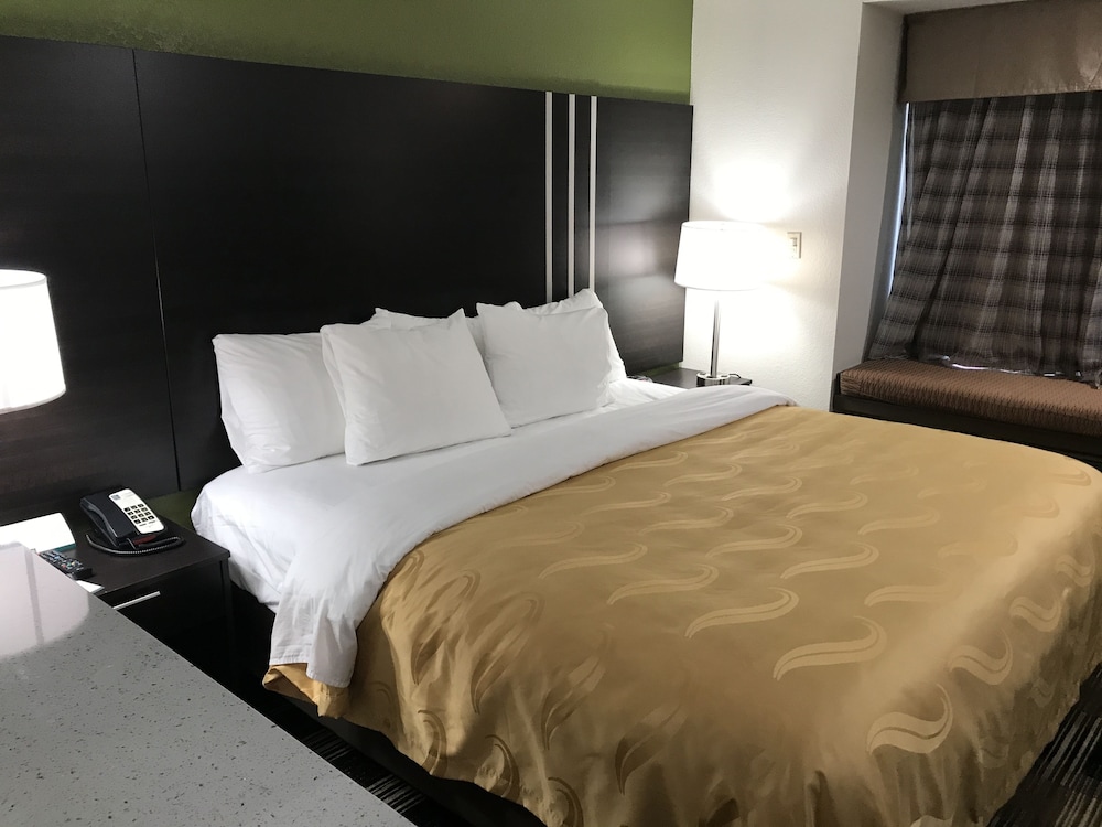 Quality Inn & Suites Maggie Valley - Cherokee Area 31/59