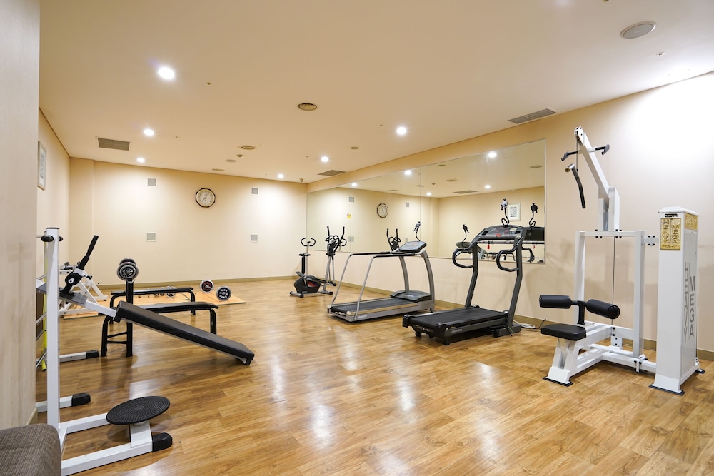 Gumi Century Hotel 36/50