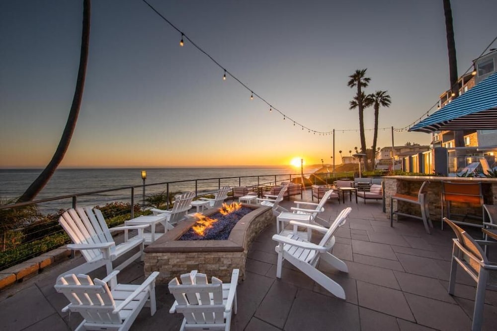 SeaCrest Oceanfront Hotel 46/70