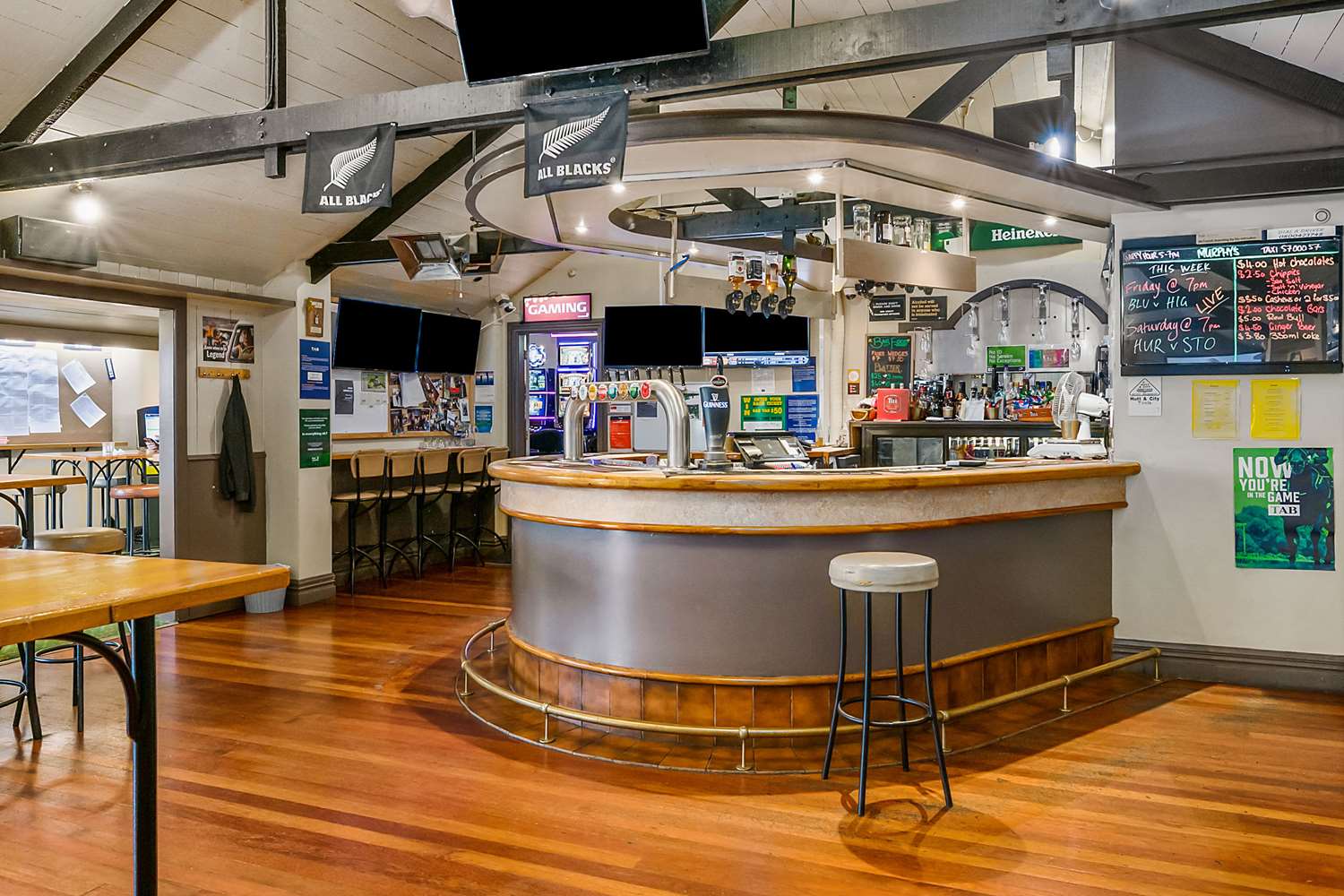 Carnmore Hotel Lower Hutt 6/10