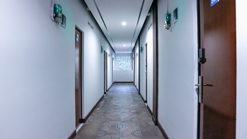 OYO 3728 Tunas Plaza Residence 13/24