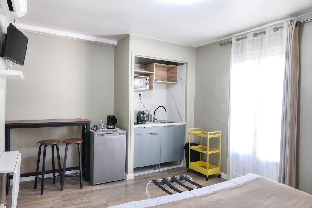 Hotel Boquier 4/50