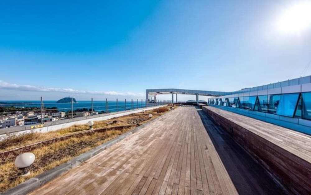 Jeju Noblepia Hotel 23/26