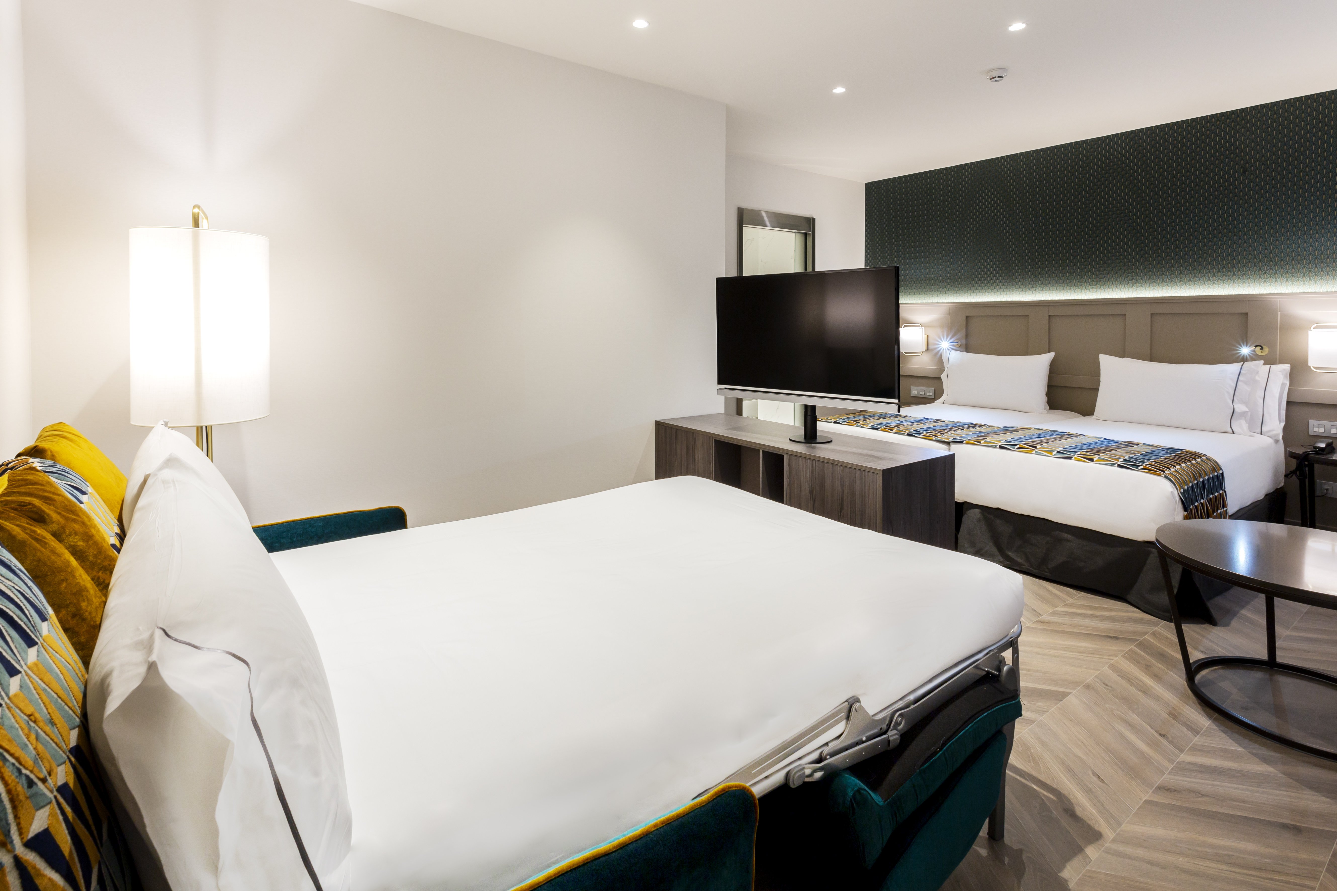 Eurostars Puerta Real 20/50