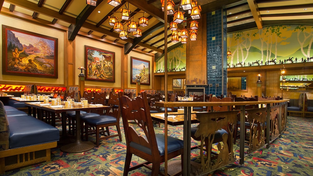 Disney Grand Californian 55/70