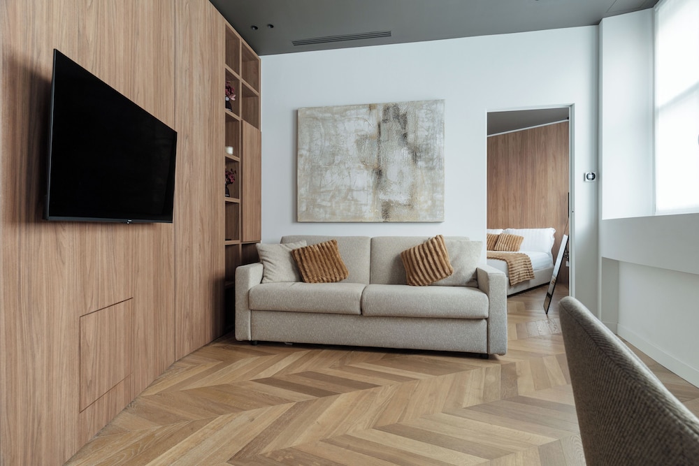 Brera Apartments In Nerino 32/50
