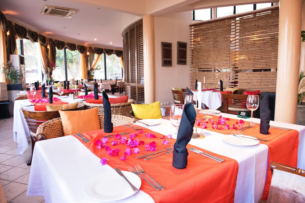 Ocean Bay Hotel and Resort 45/56