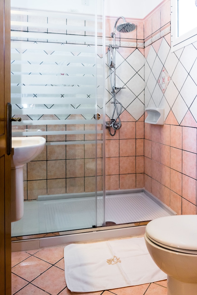 Andreolas Luxury Suites 43/72