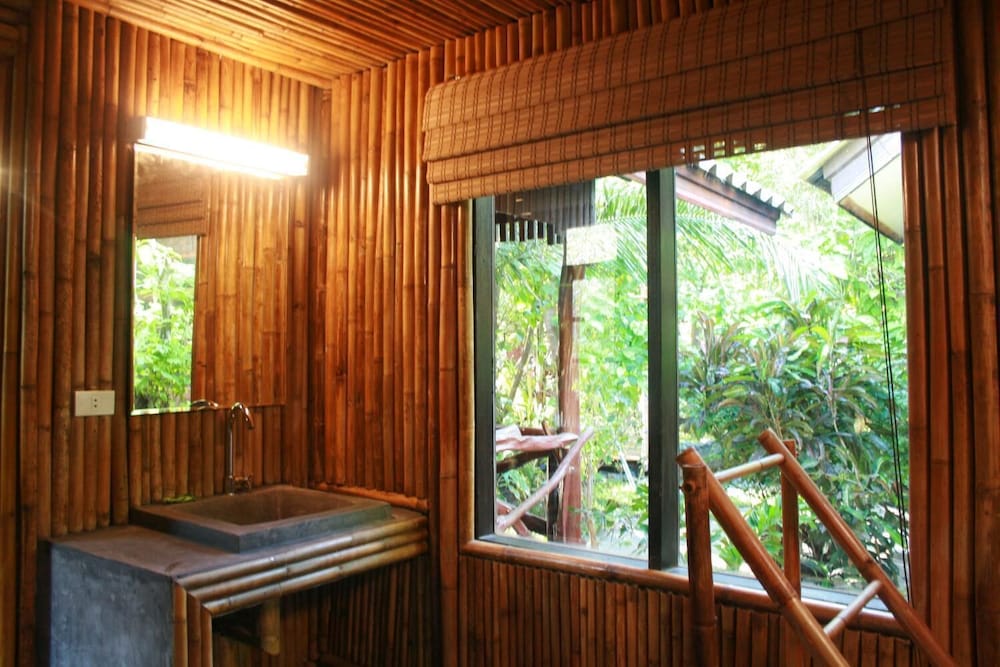 Kirati Beach Resort 20/40