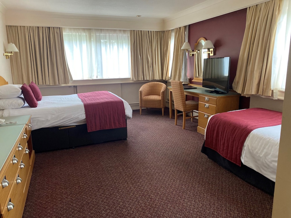 Frodsham Forest Hills Hotel 6/57