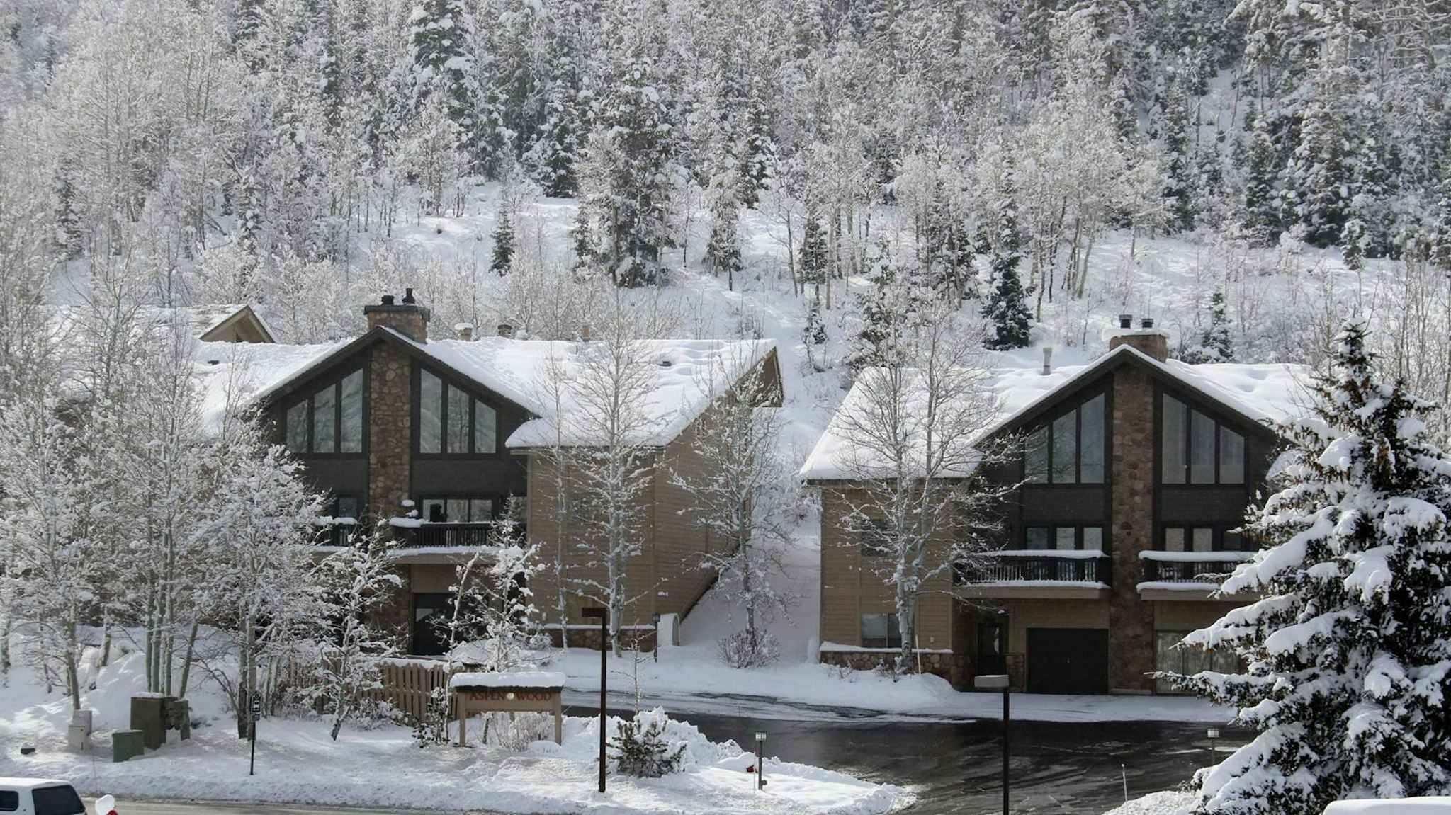 Deer Valley's Signature Collection 5/74