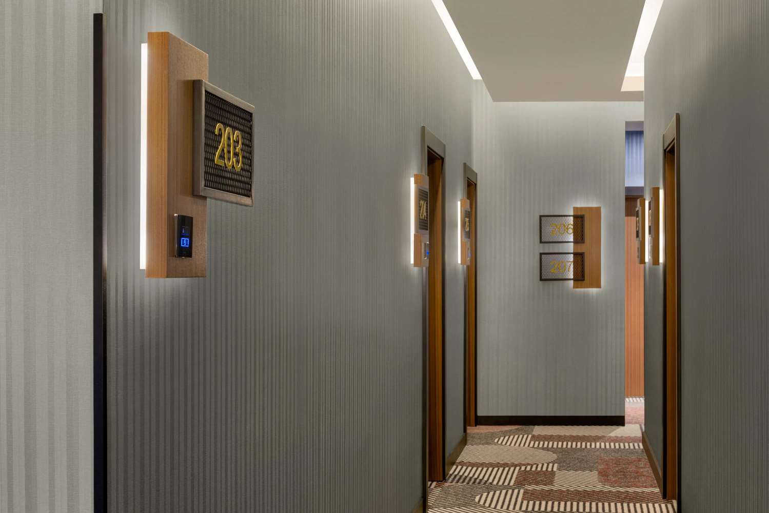 Ramada By Wyndham Budapest City Center 23/48