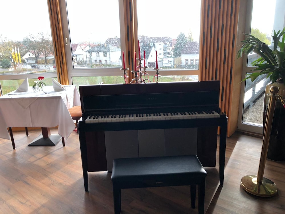 Leipziger Hotel 8/50