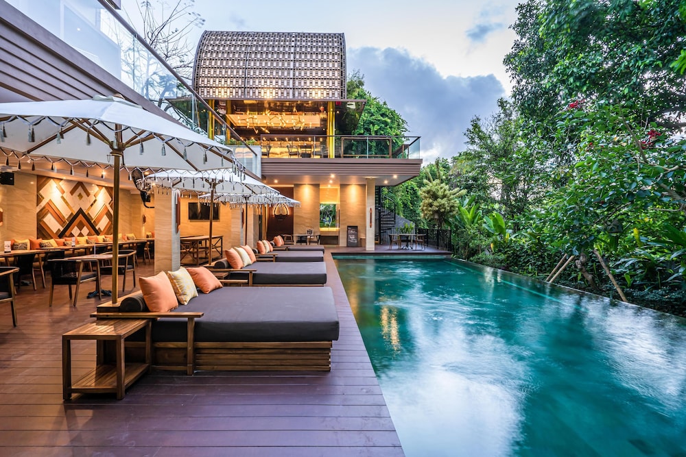 Pandawa All Suite Hotel 24/47