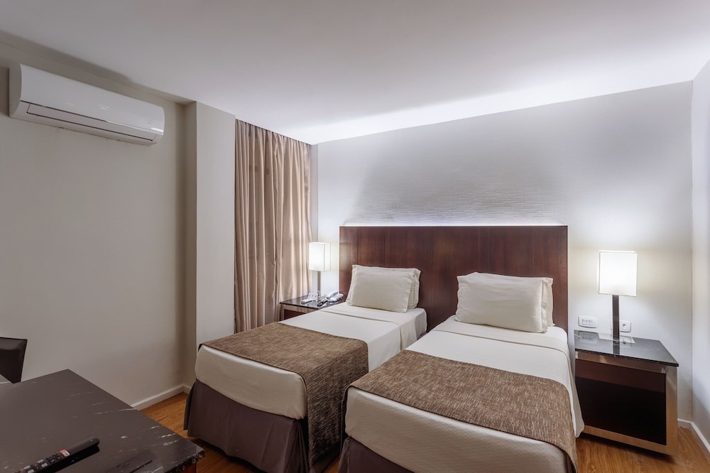 STANDARD, TWIN BEDS