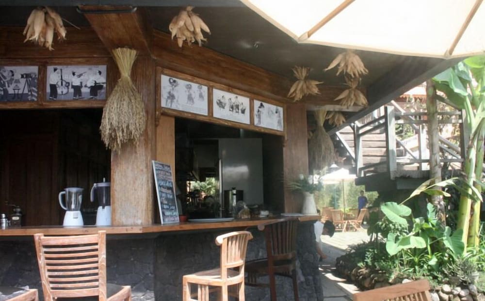 Omah Sinten Heritage Hotel & Resto 6/19
