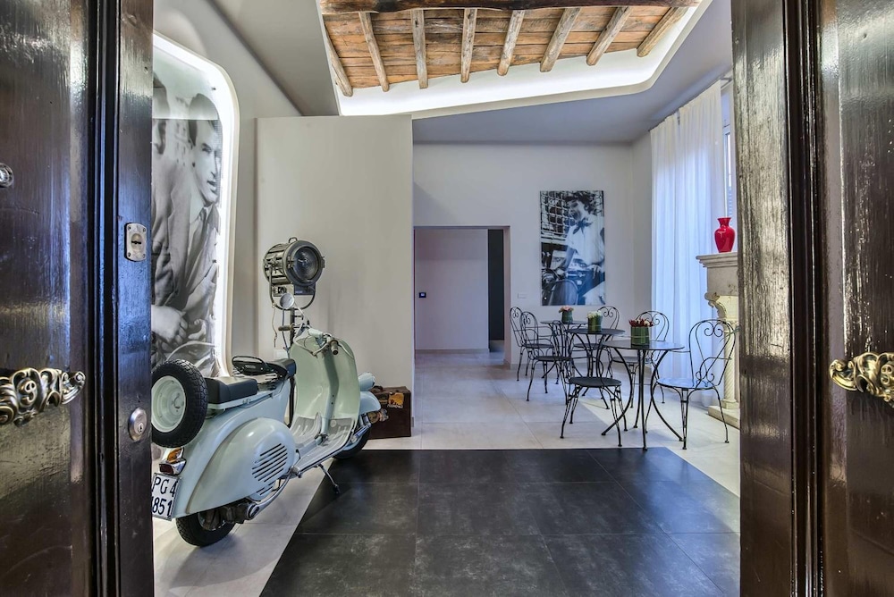 Via Veneto Prestige Rooms 37/59
