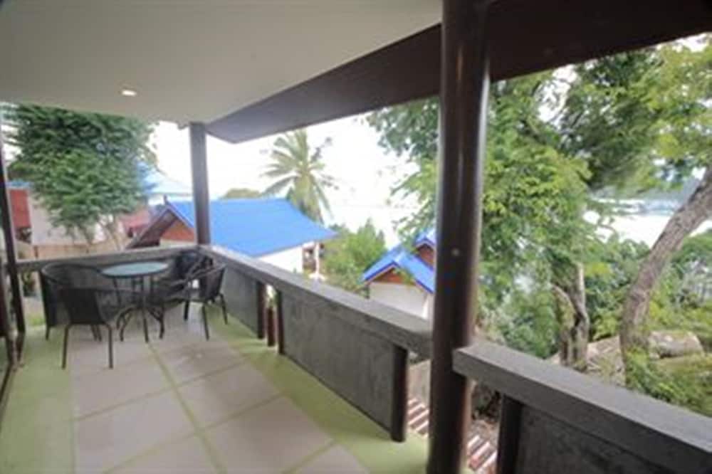 THARATHIP RESORT 48/68