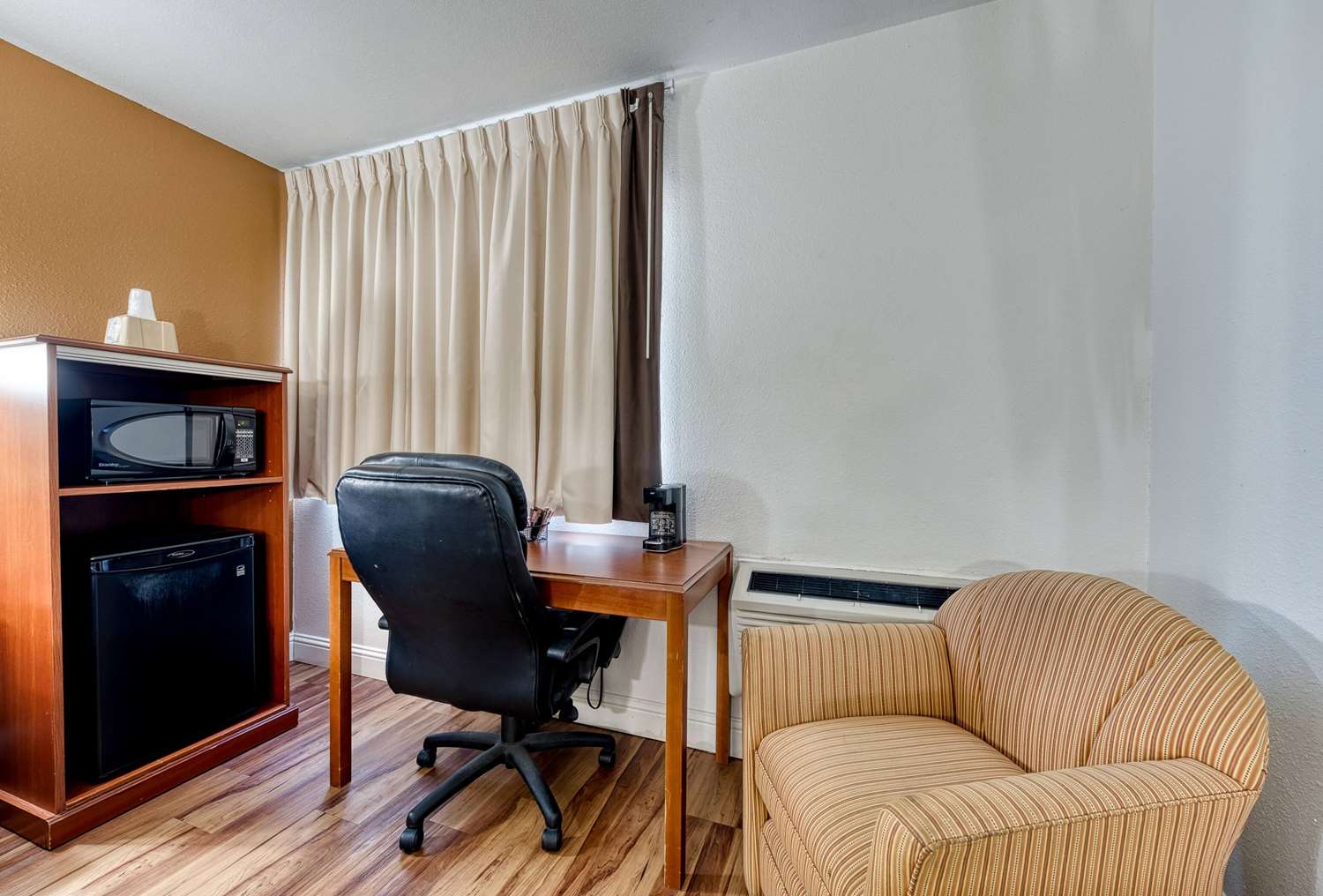 Super 8 By Wyndham Alamosa 44/51
