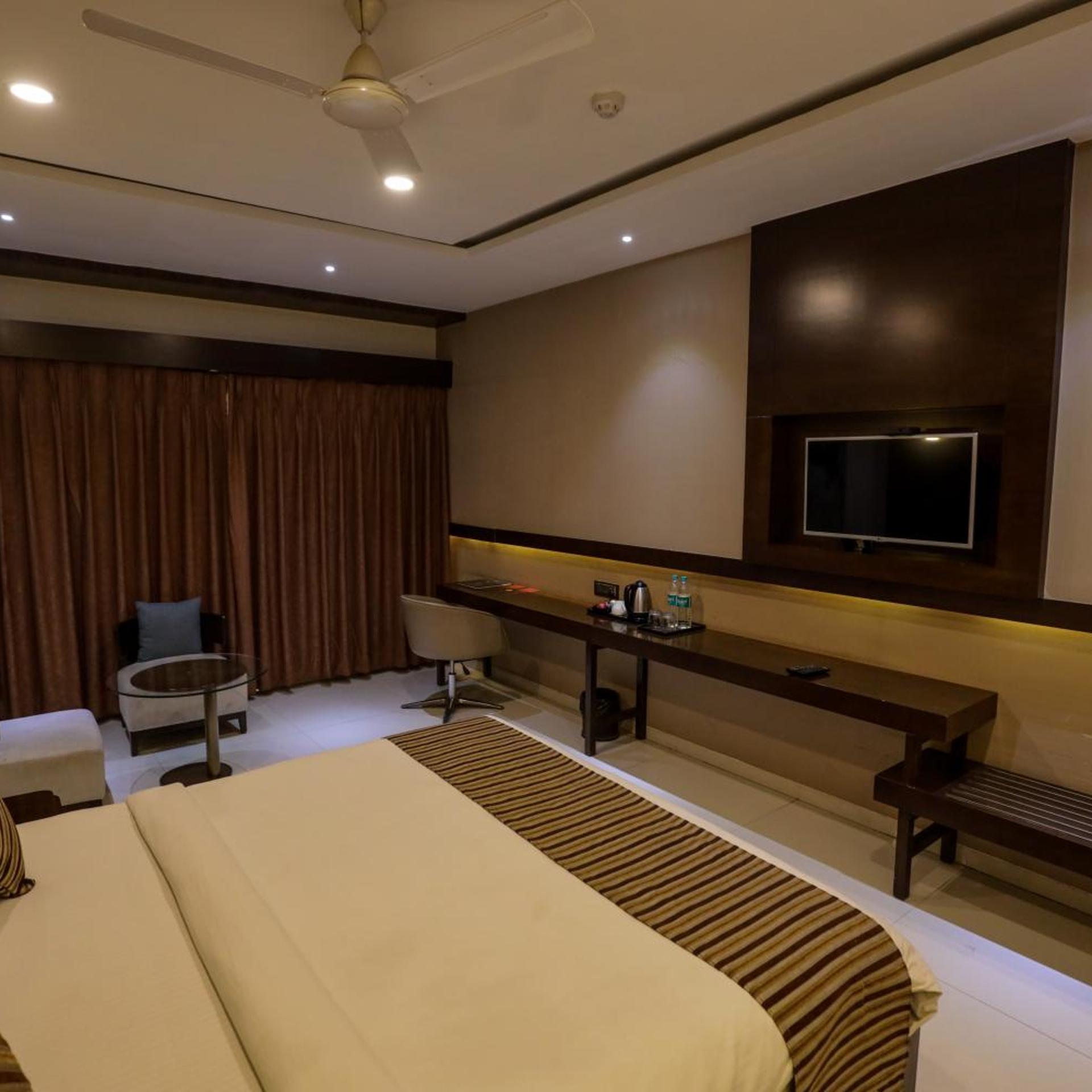 Atithi Aurangabad Hotel 39/50