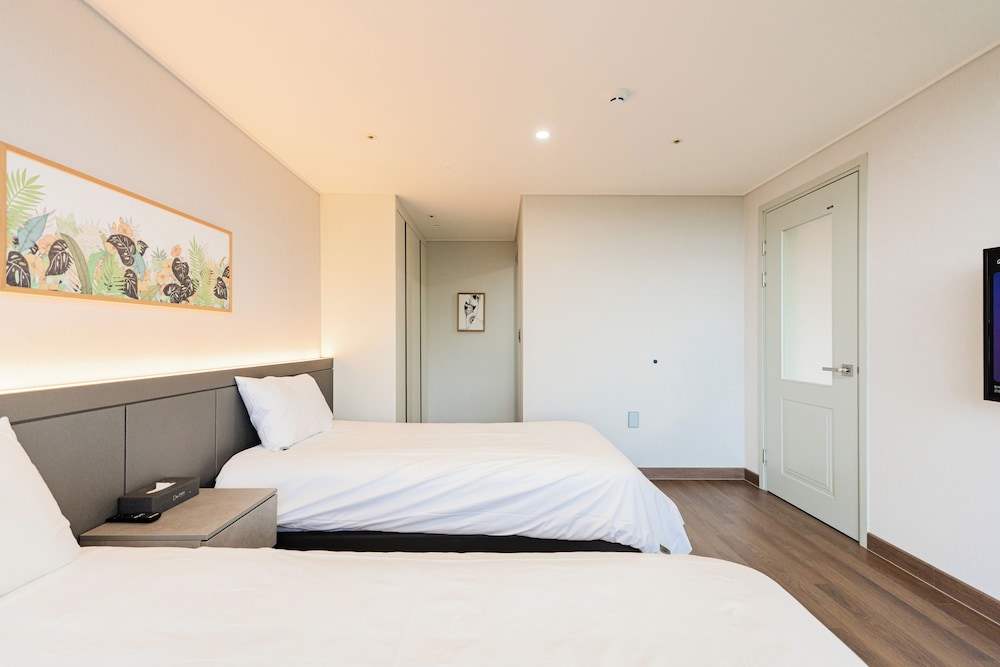 Sanbangsan Hotel 14/50