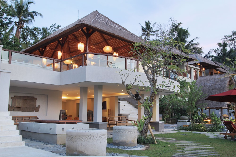 Puri Sebali Resort photo5