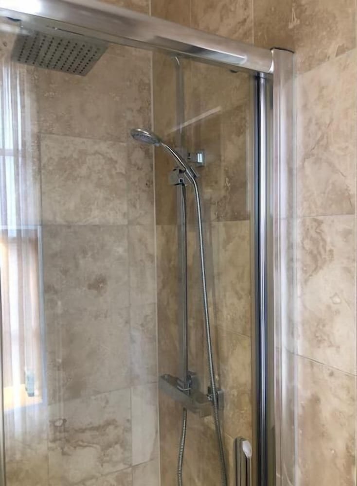 Colchester Boutique Hotel 30/50