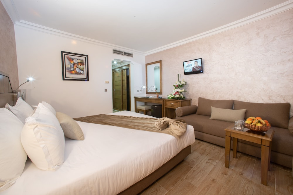 غرفة سوبيريور بسرير مزدوج مع أريكة، Argana Hotel 7/10