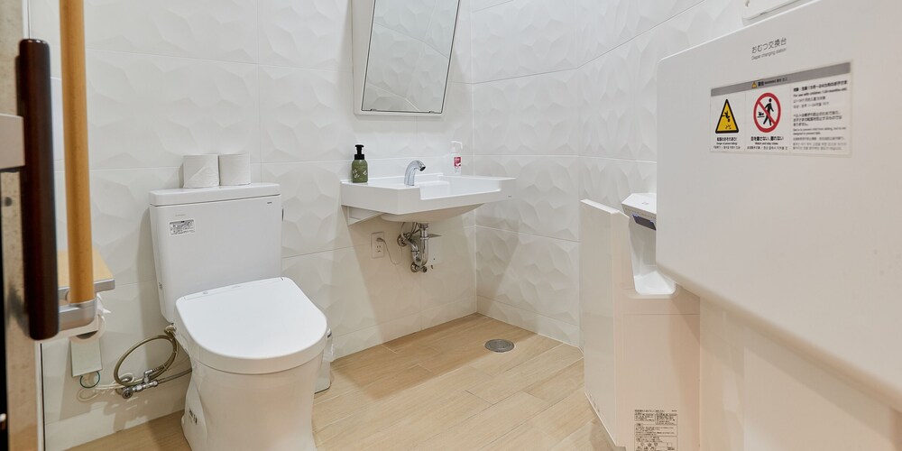 Grand Cabin Hotel Naha Oroku 46/50