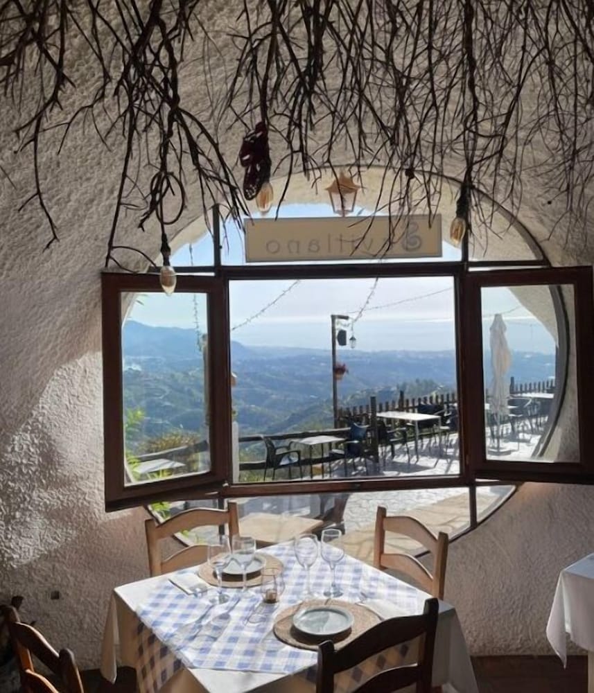 Hotel Rural Los Caracoles 58/72