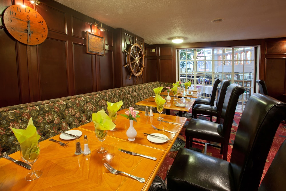 Sachas Hotel Manchester 37/50