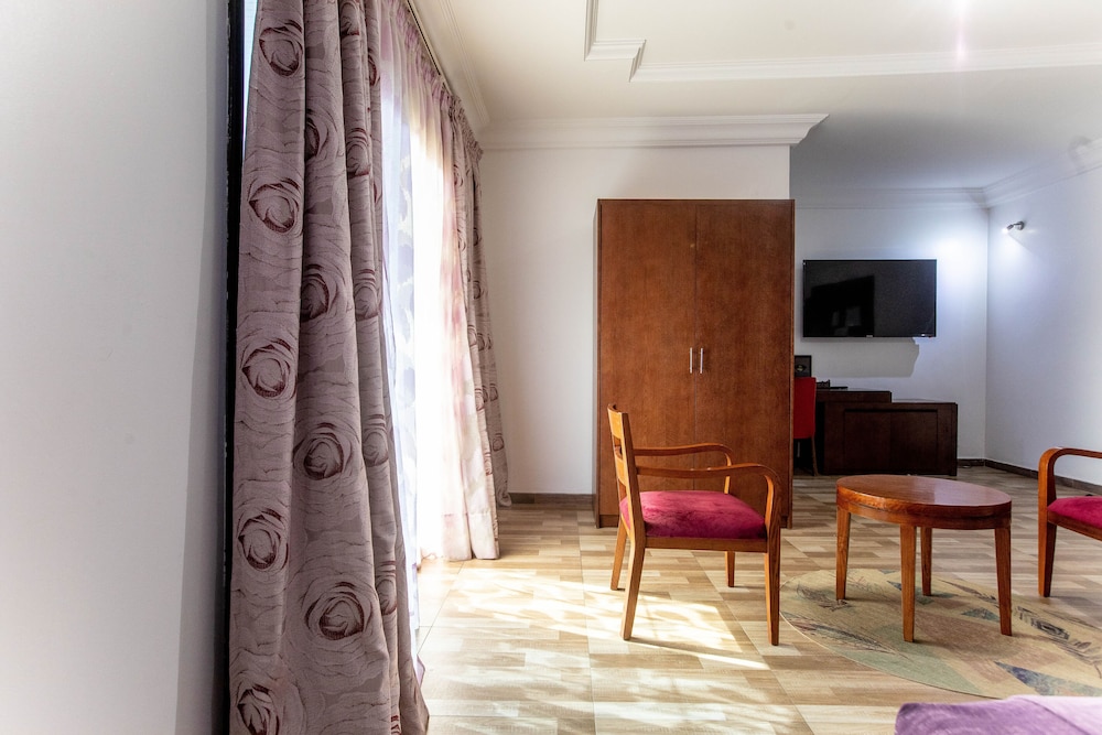 Residences Feto Ii 28/36