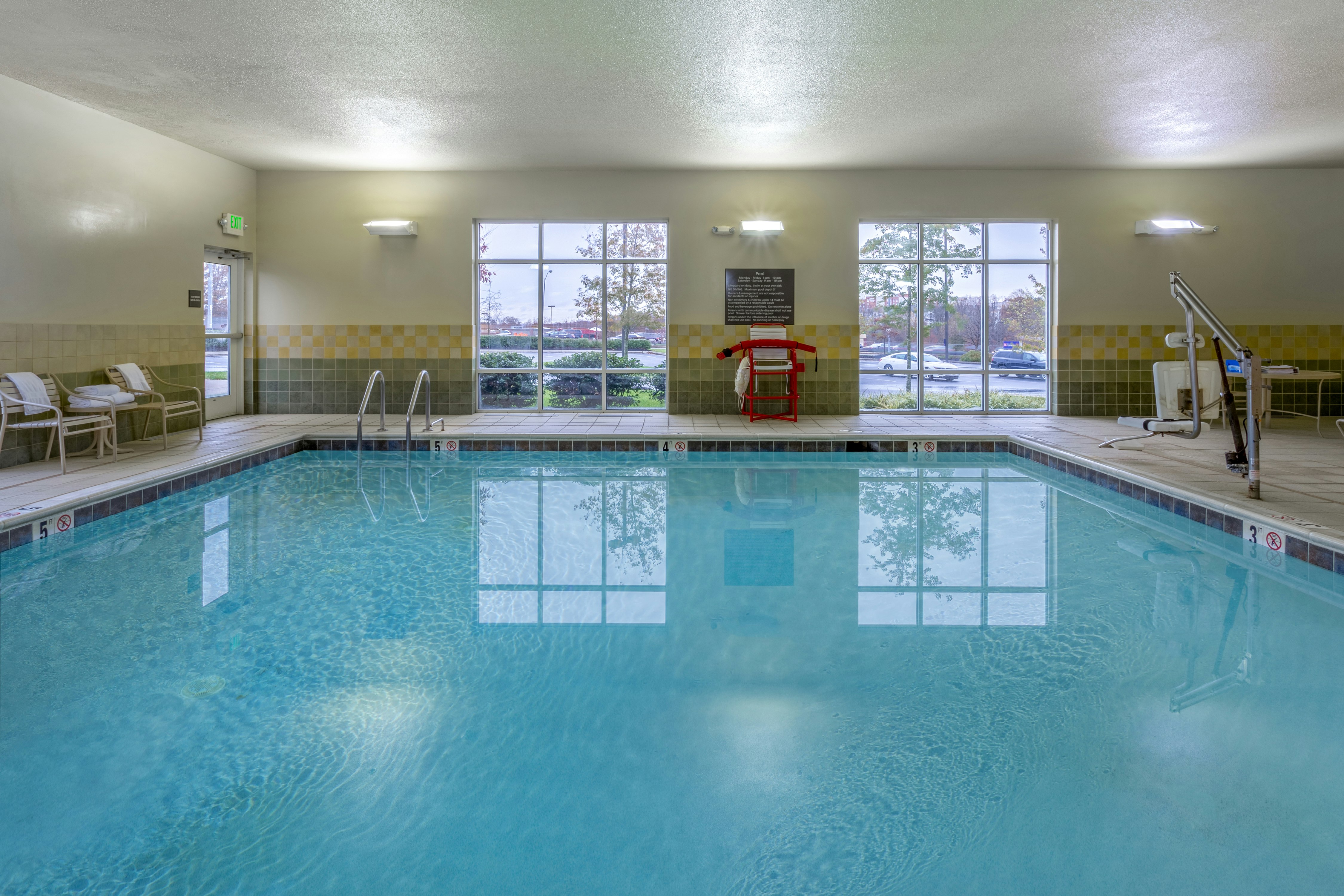 Hampton Inn Baltimore Owings Mills 18/36