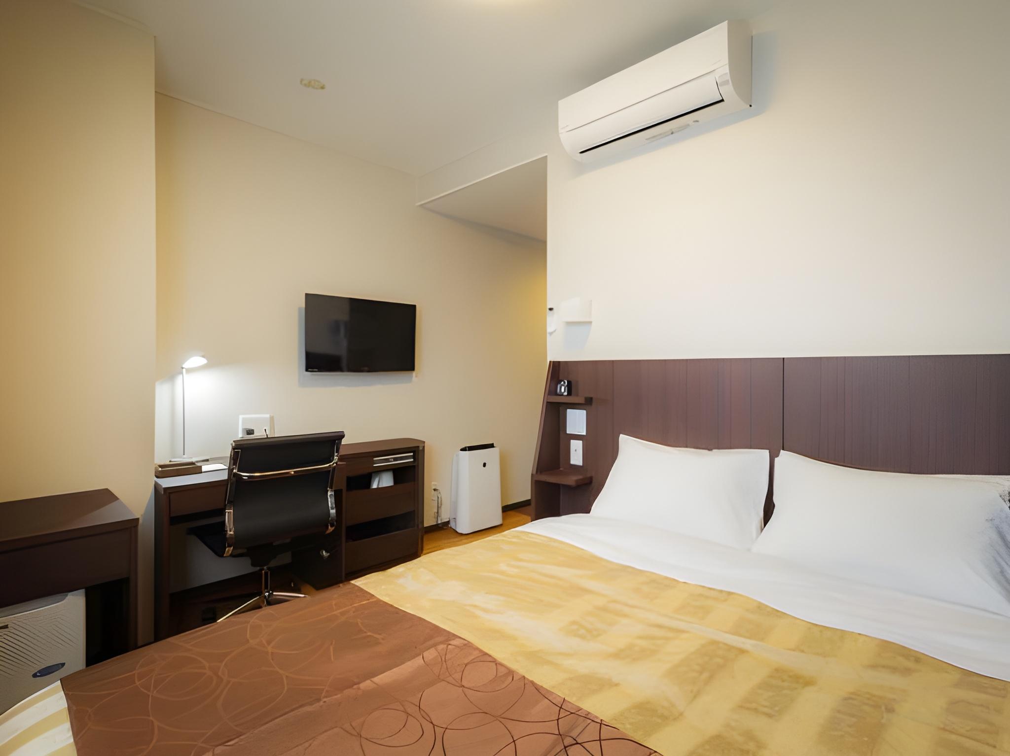 Semi Room, Standard, Semi Double Bed