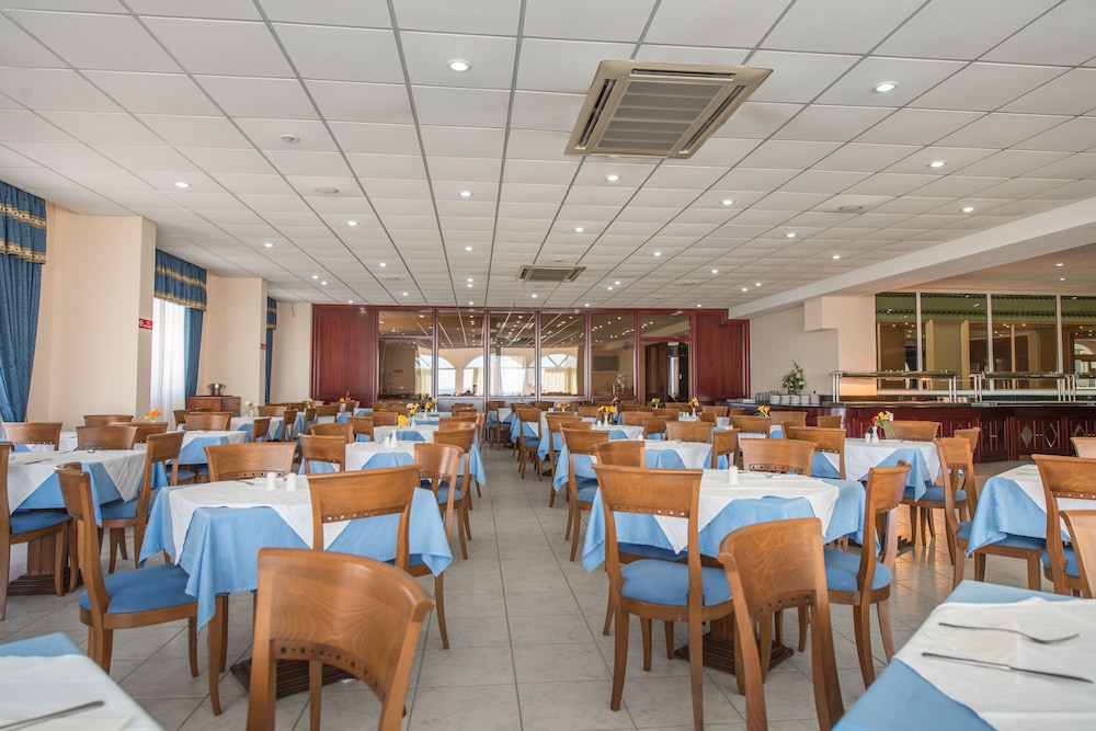 Astir Palace 35/43
