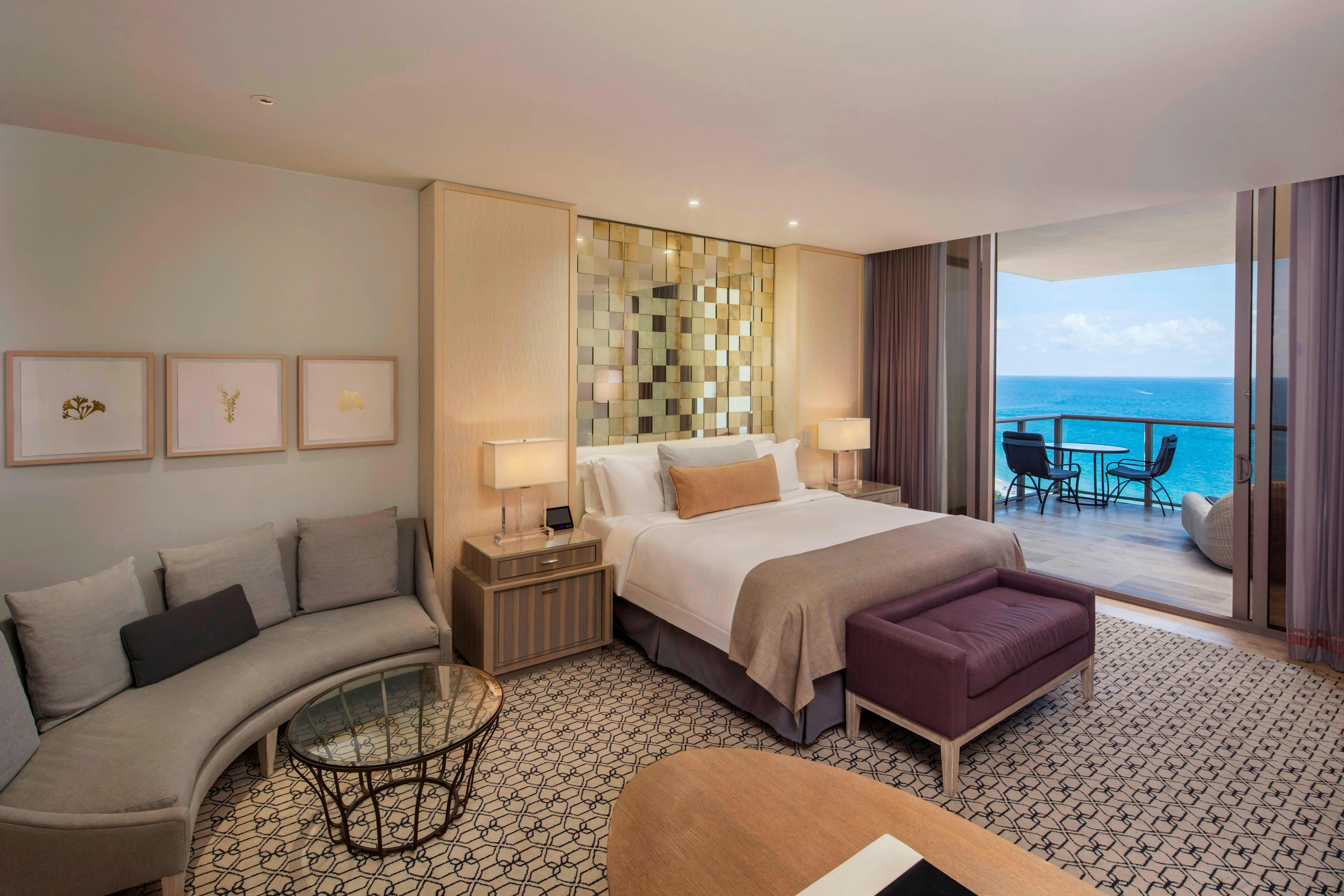 Room, Ocean Front