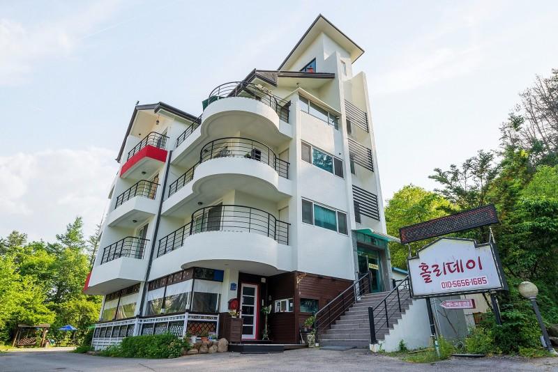 Gangcheon Holiday Pension 18/19