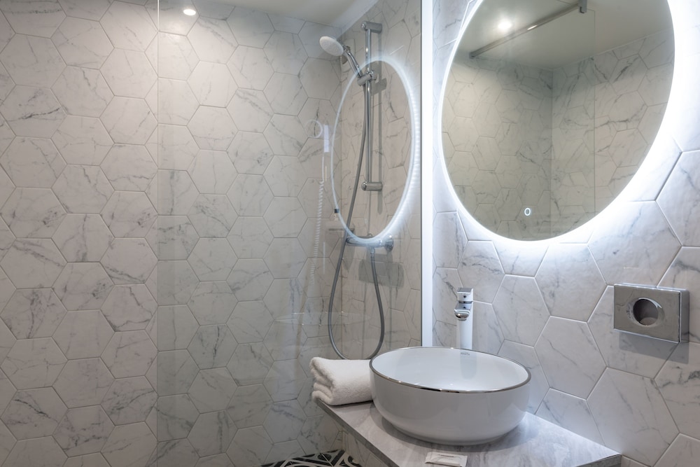 The Originals City Hotel Rennes Sud Chantepie Ex Comfort Hotel Rennes Chantepie 26/31