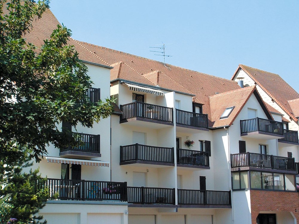 Résidence Lagrange Vacances Cabourg 1/10