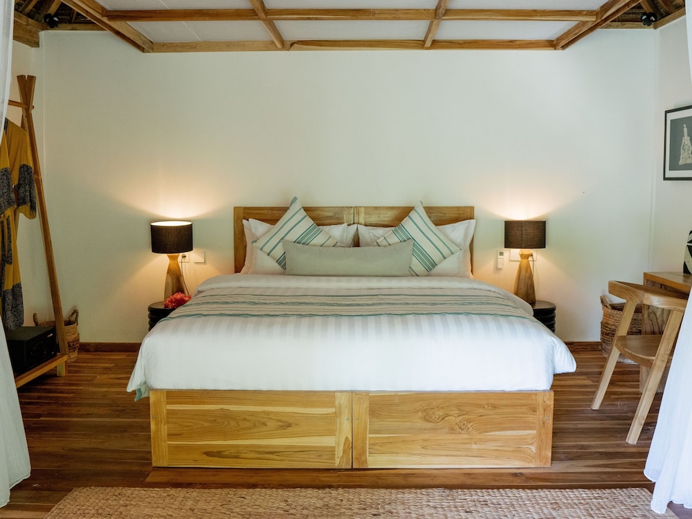 Dejama Glamping Resort Lombok 21/82