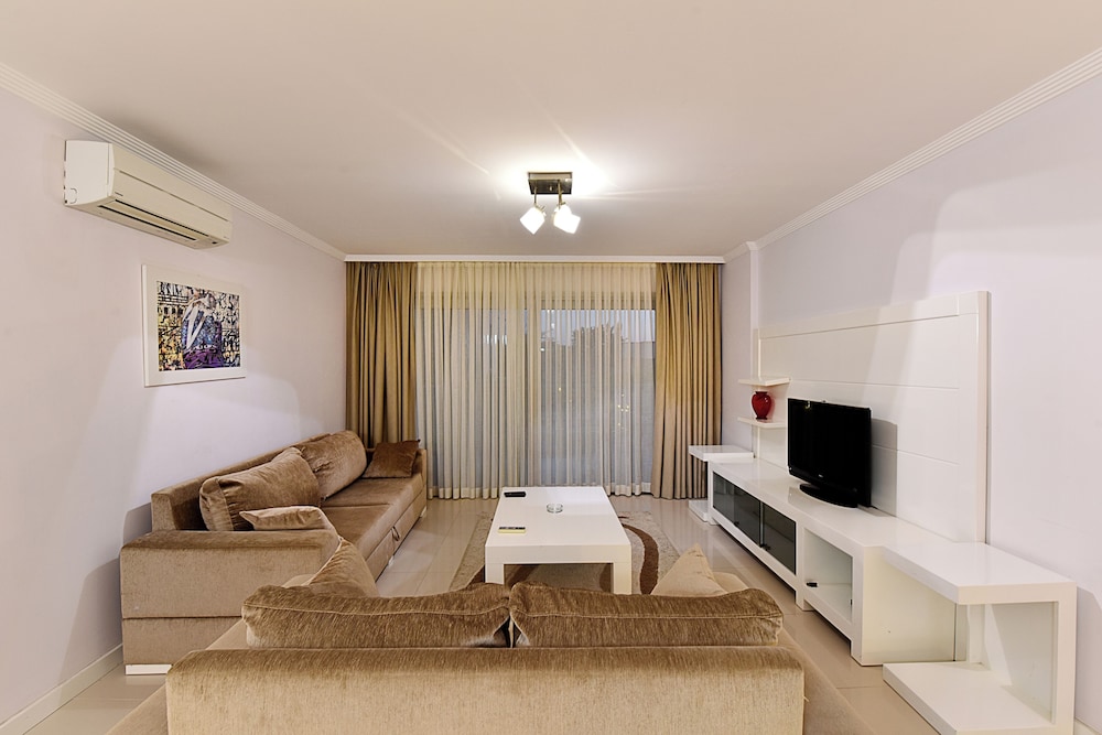 Royal Palm Residence 16/36