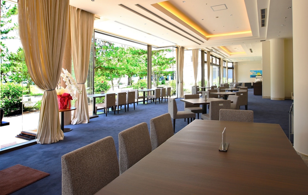 Shiraraso Grand Hotel 4/36