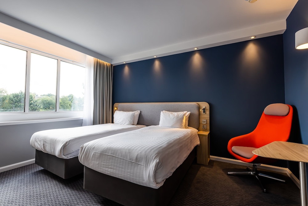 Holiday Inn Express Norwich 10/57