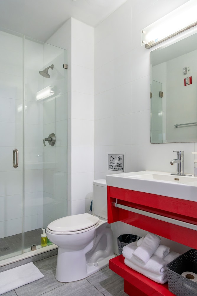 Costa Norte Boutique Hotel 64/68