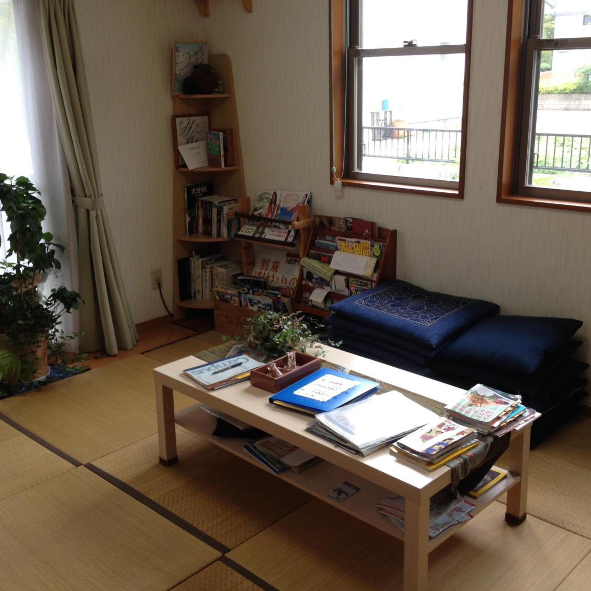 Beppu Yukemuri-No-Oka Youth Hostel 12/15