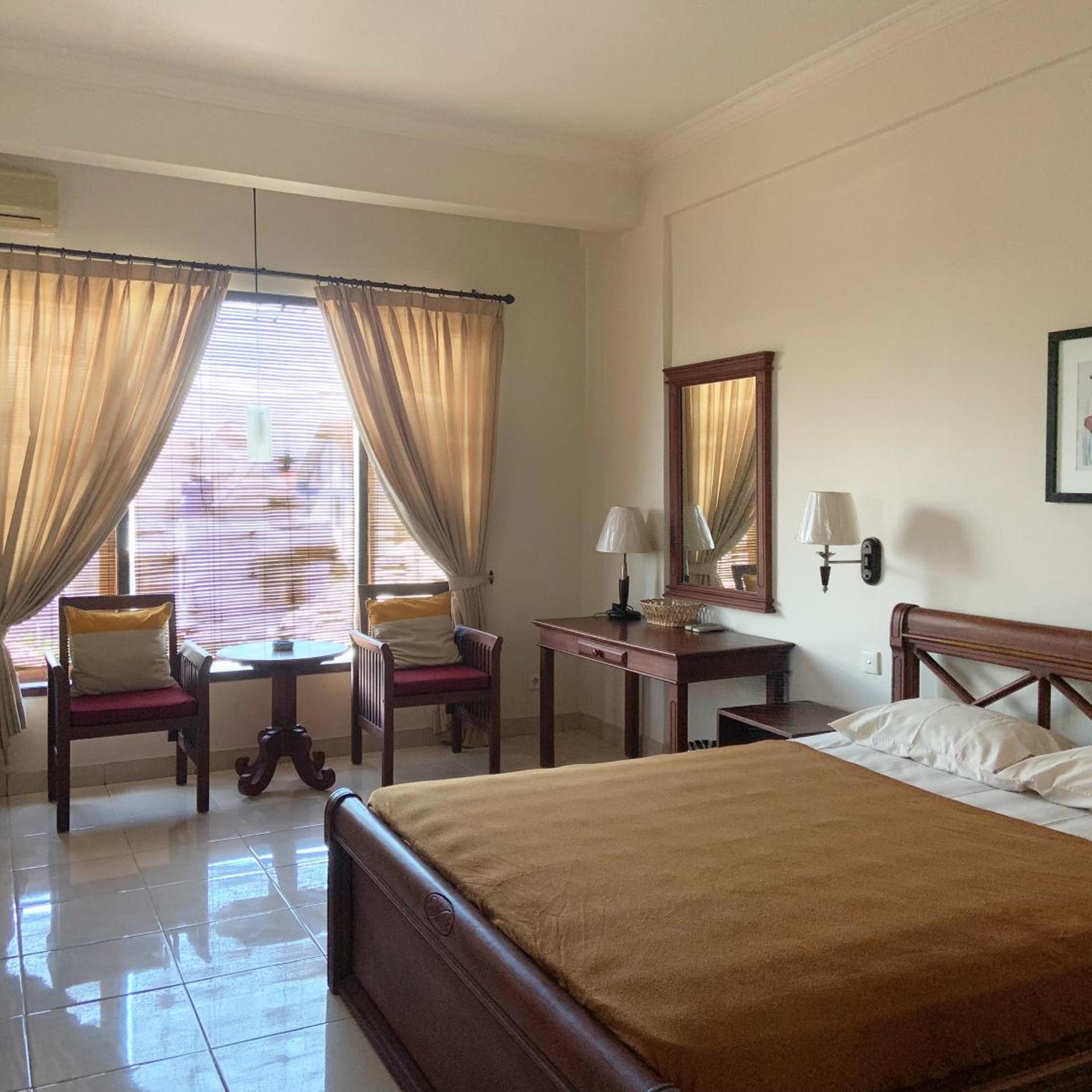 Nirwana Hotel 9/35