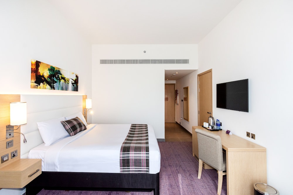 Premier Inn Dubai Dragon Mart 3/32