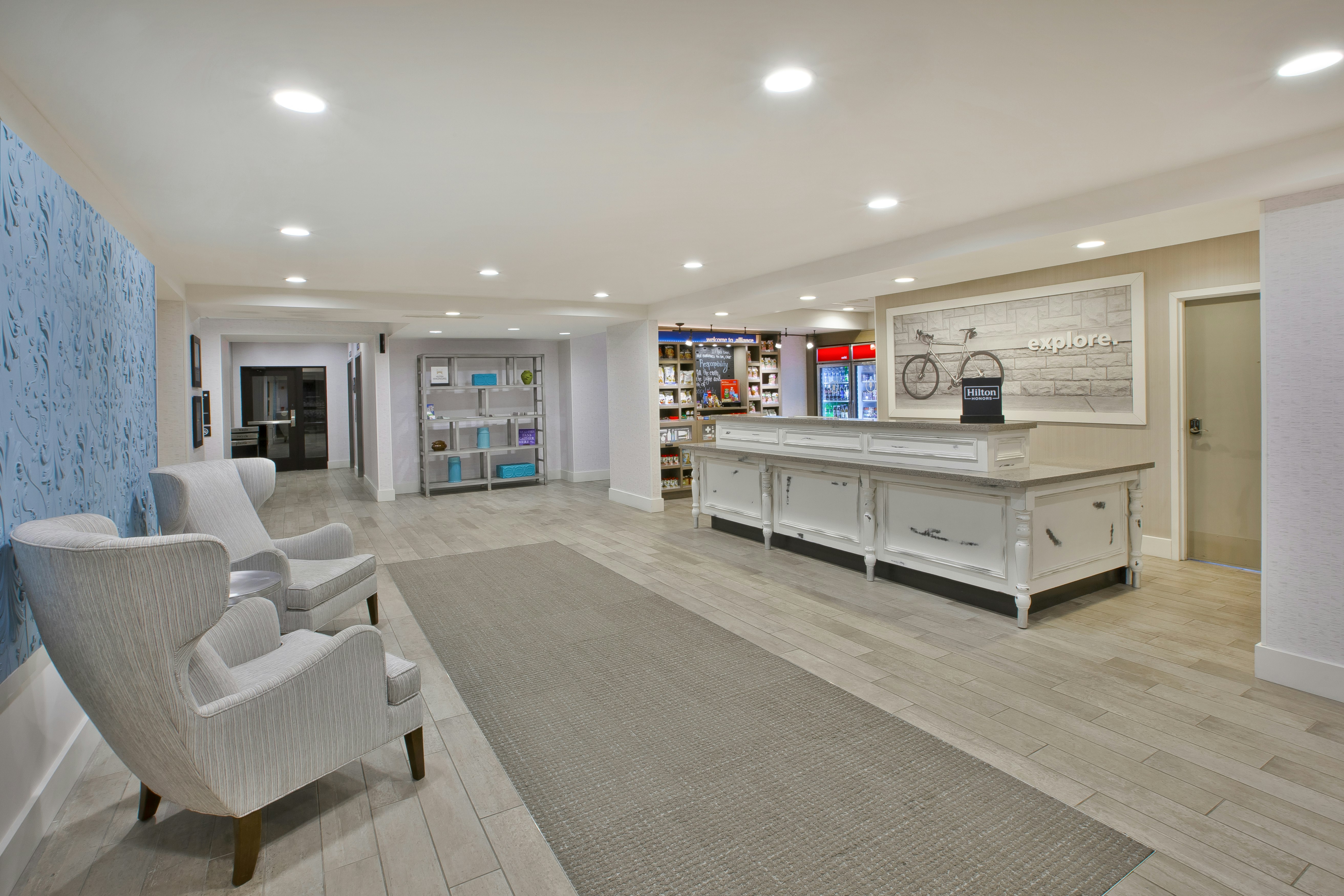 Hampton Inn & Suites Alliance 9/36