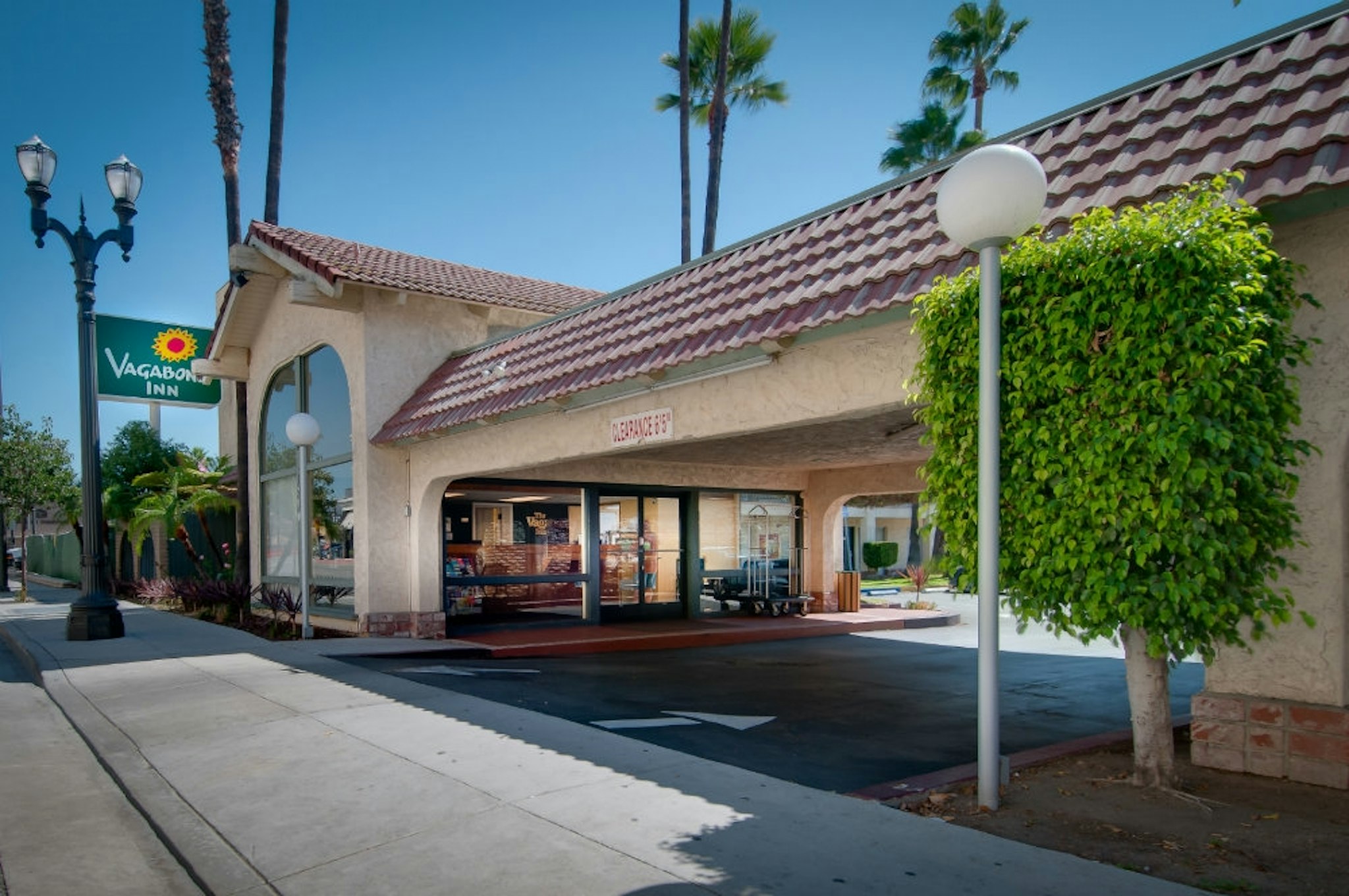 Vagabond Inn Glendale 27/28