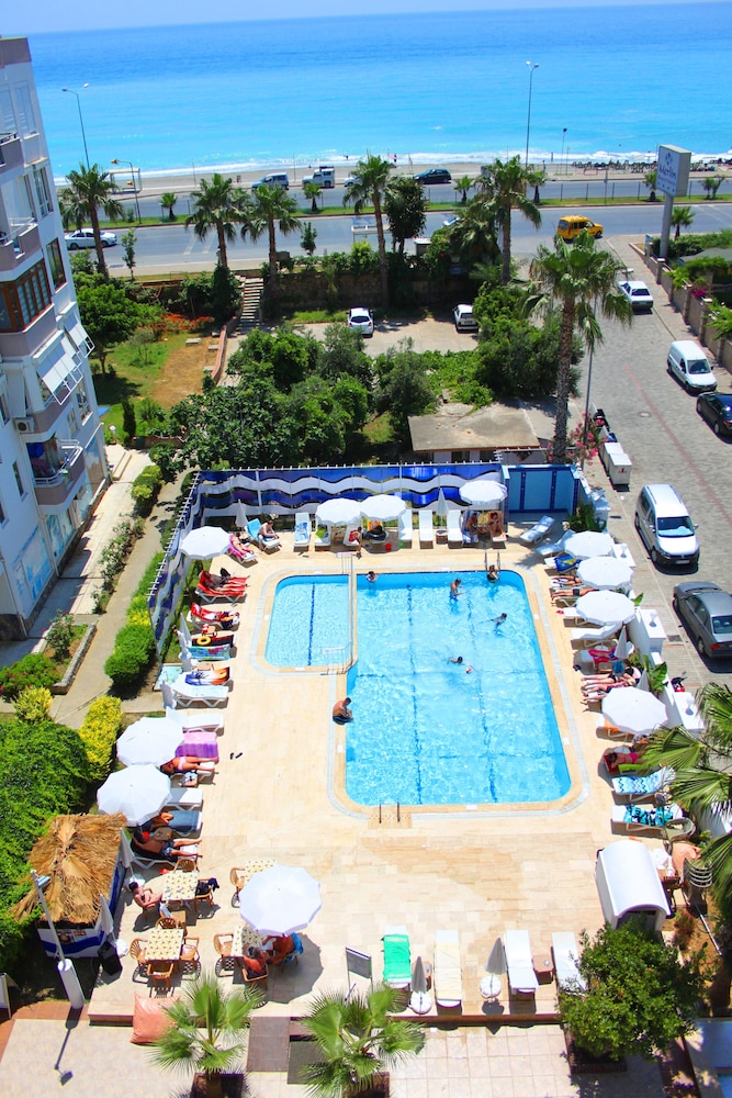 Bora Bora Apart Hotel in ALANYA
